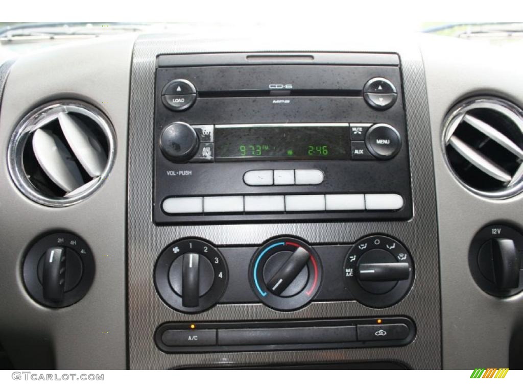 2005 F150 FX4 SuperCrew 4x4 - Oxford White / Medium Flint/Dark Flint Grey photo #78