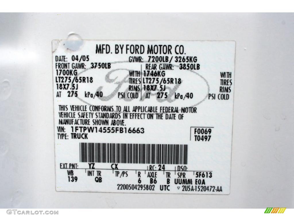 2005 F150 FX4 SuperCrew 4x4 - Oxford White / Medium Flint/Dark Flint Grey photo #83