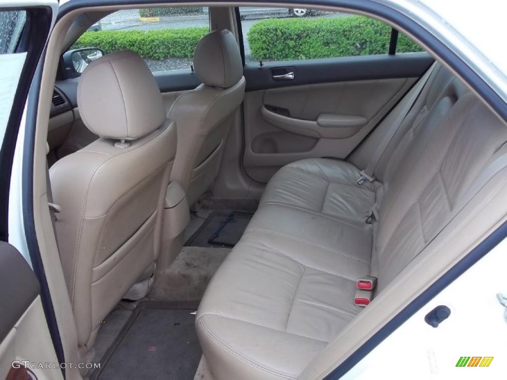 2007 Accord EX-L Sedan - Taffeta White / Ivory photo #20