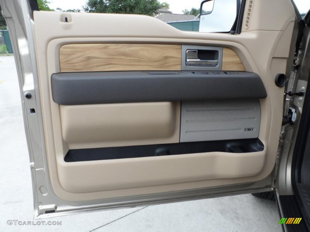 2011 F150 Lariat SuperCrew - Pale Adobe Metallic / Pale Adobe photo #22