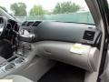 2011 Magnetic Gray Metallic Toyota Highlander V6  photo #17