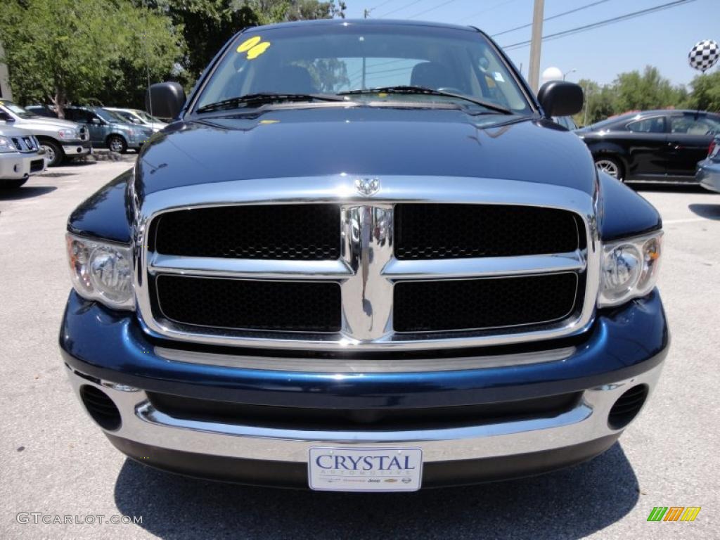 2004 Ram 1500 SLT Quad Cab - Patriot Blue Pearl / Dark Slate Gray photo #19