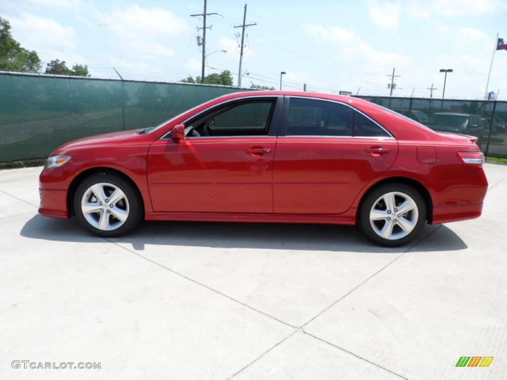 2011 Camry SE - Barcelona Red Metallic / Dark Charcoal photo #6