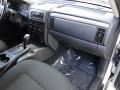 2004 Bright Silver Metallic Jeep Grand Cherokee Laredo  photo #24