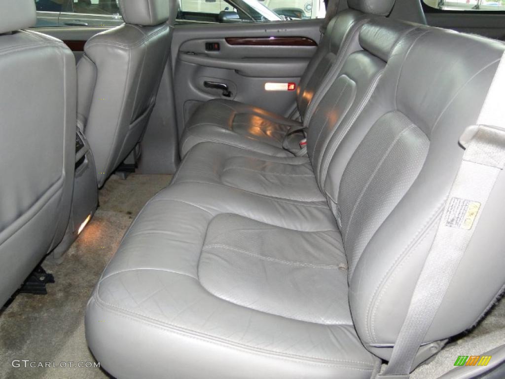 2002 Escalade AWD - Silver Sand / Pewter photo #28