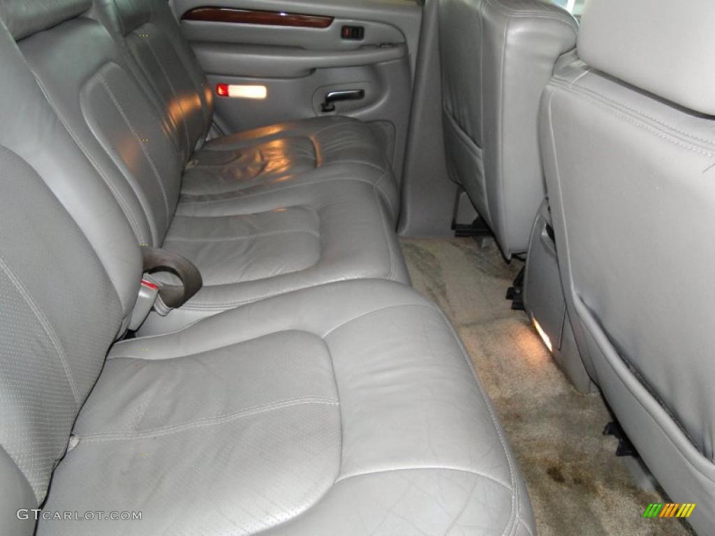 2002 Escalade AWD - Silver Sand / Pewter photo #31