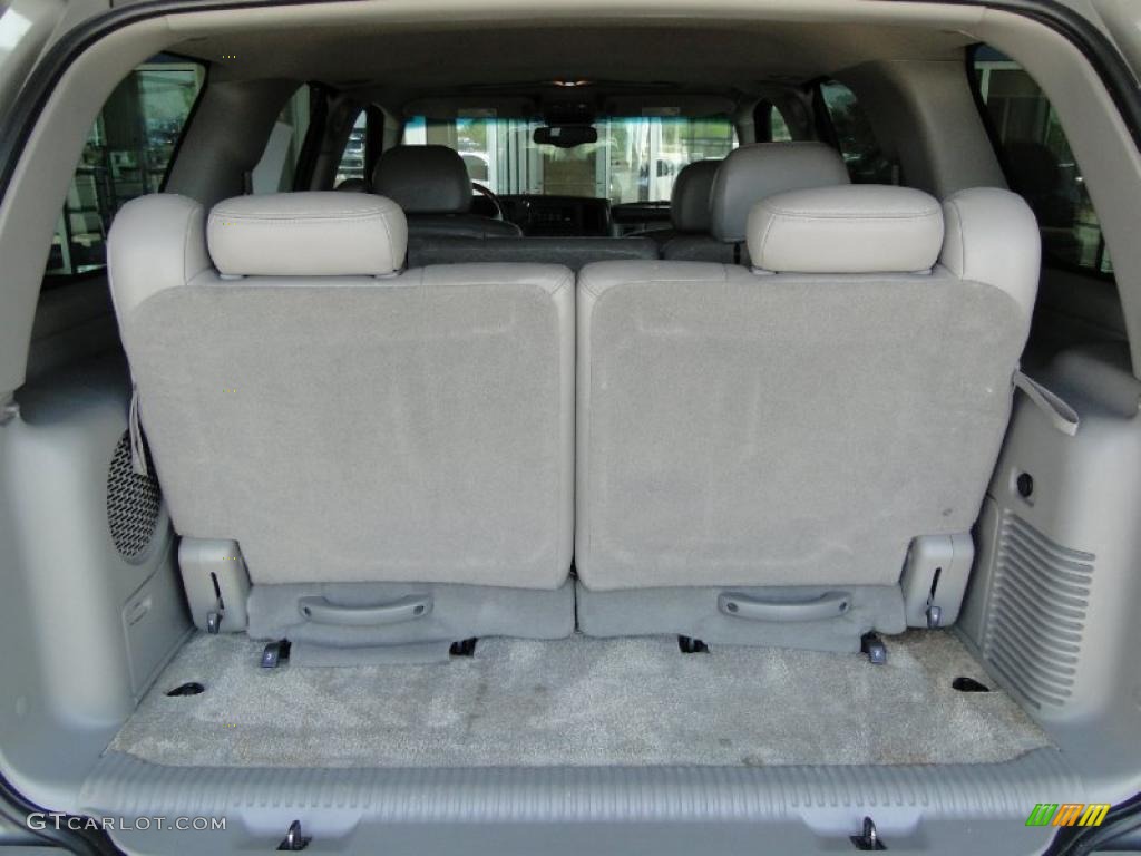 2002 Escalade AWD - Silver Sand / Pewter photo #35