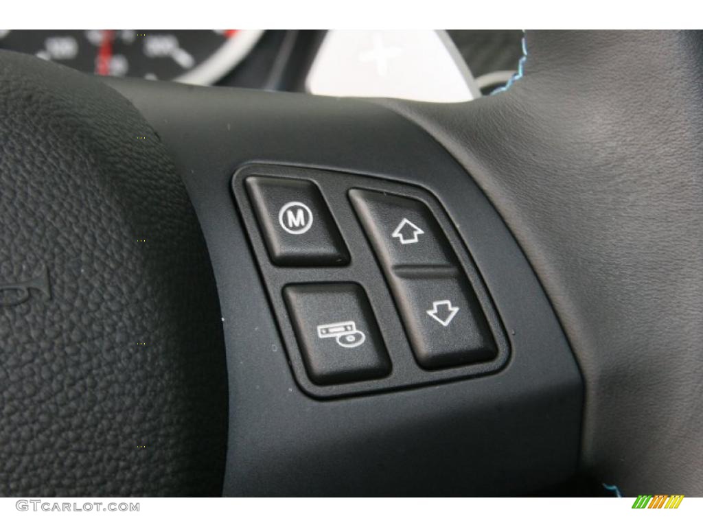 2011 BMW M3 Coupe Controls Photo #49690779