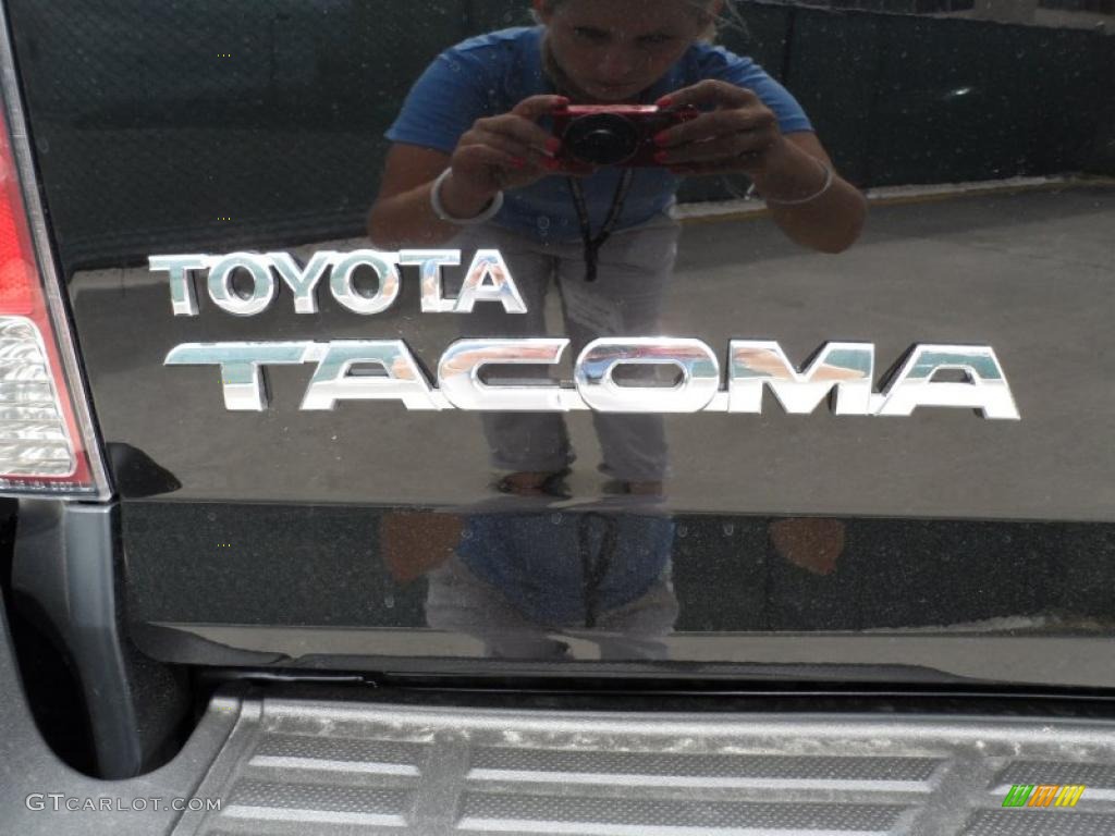 2011 Tacoma V6 PreRunner Double Cab - Black / Graphite Gray photo #15