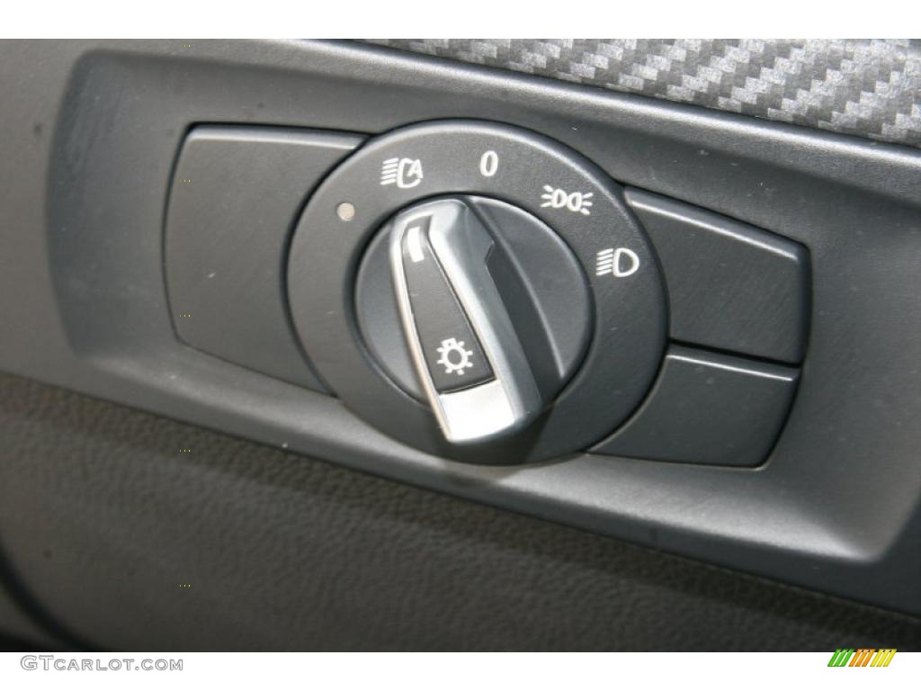 2011 BMW M3 Coupe Controls Photo #49690803