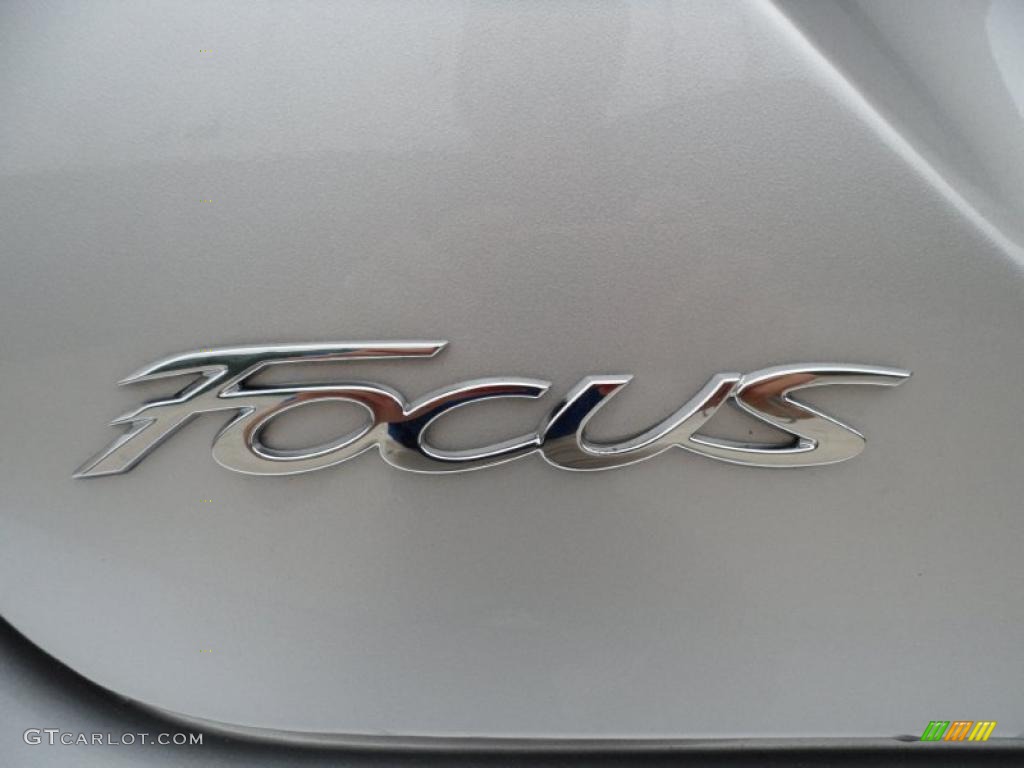 2012 Focus SE Sport 5-Door - Ingot Silver Metallic / Charcoal Black photo #17