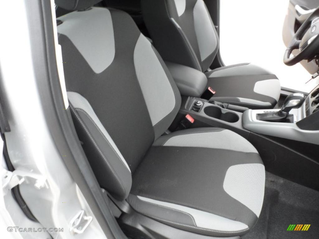 Charcoal Black Interior 2012 Ford Focus SE Sport 5-Door Photo #49691664
