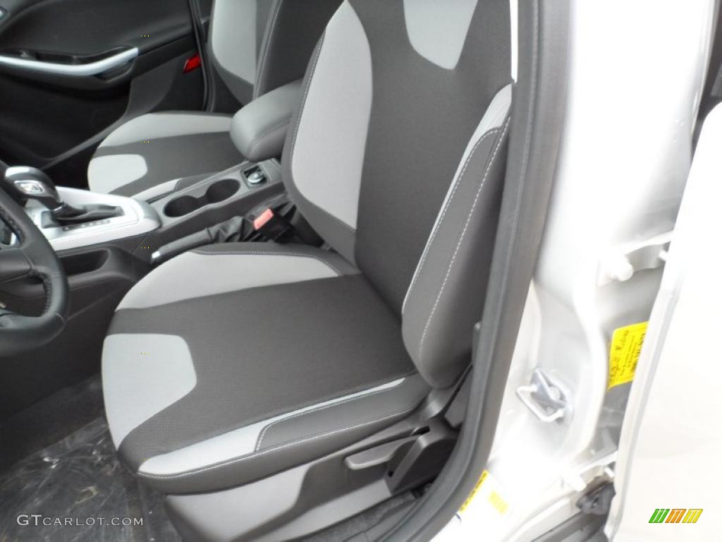 Charcoal Black Interior 2012 Ford Focus SE Sport 5-Door Photo #49691741