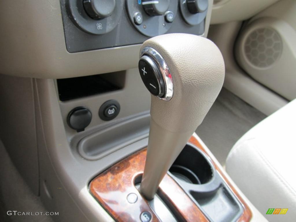 2004 Chevrolet Malibu LS V6 Sedan 4 Speed Automatic Transmission Photo #49701286