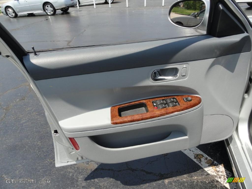 2005 LaCrosse CXL - Sterling Silver Metallic / Gray photo #9