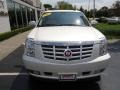 White Diamond - Escalade ESV AWD Photo No. 2