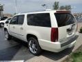 White Diamond - Escalade ESV AWD Photo No. 6