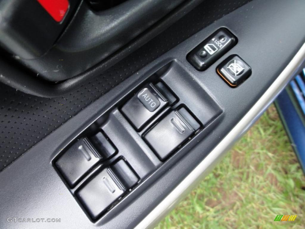 2006 Scion xA Standard xA Model Controls Photo #49708618