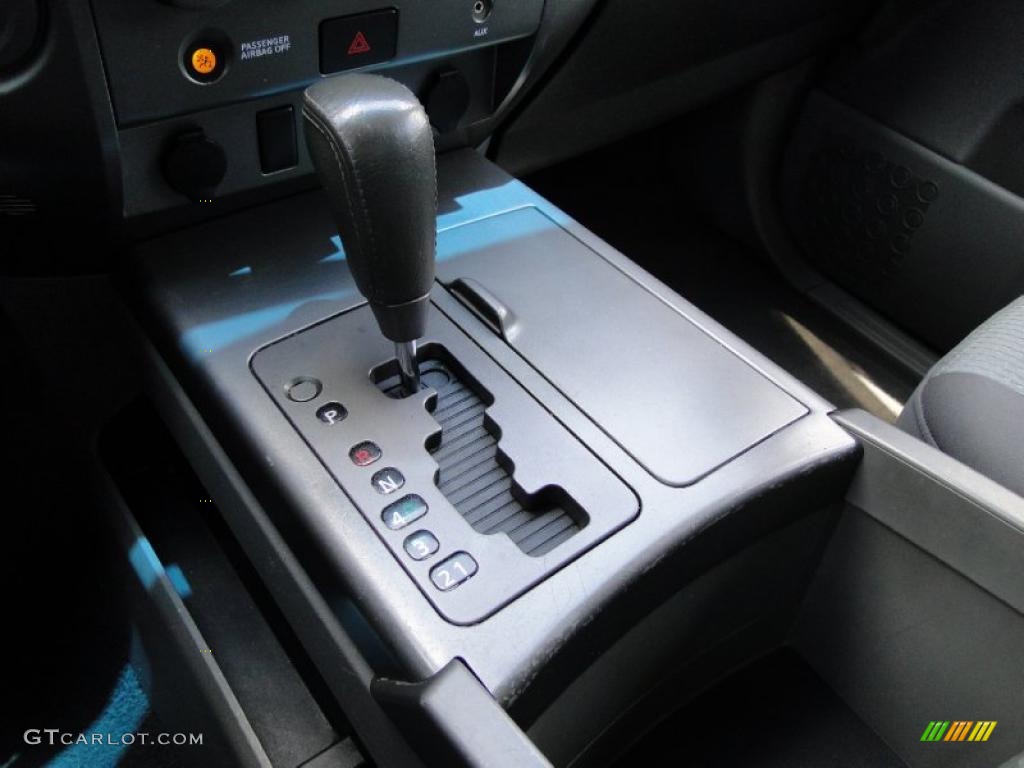 2007 Nissan Titan SE King Cab Transmission Photos