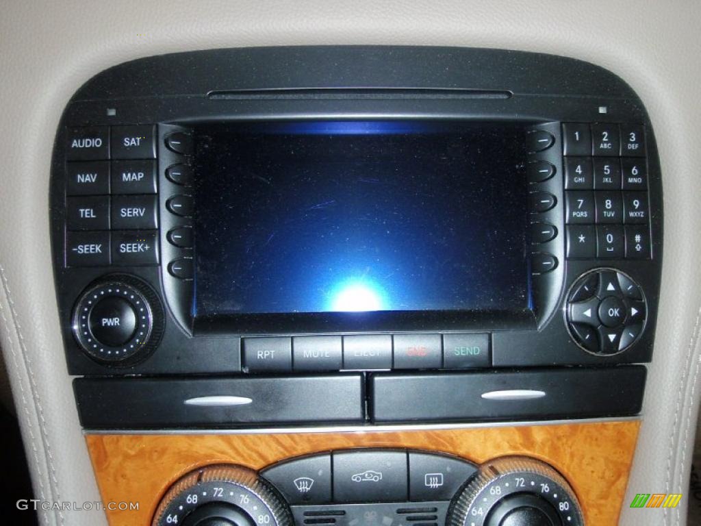 2006 Mercedes-Benz SL 500 Roadster Controls Photo #49708849