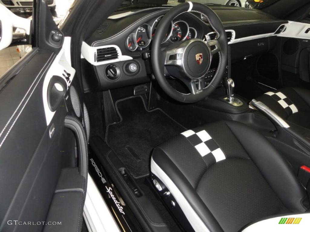 Black/Speedster Details Interior 2011 Porsche 911 Speedster Photo #49713088