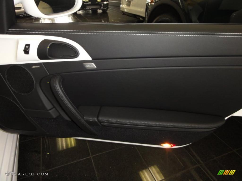 2011 Porsche 911 Speedster Black/Speedster Details Door Panel Photo #49713223
