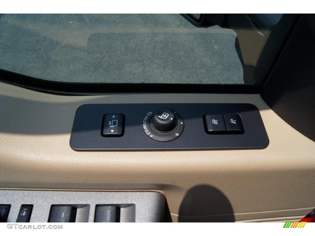 2011 F250 Super Duty Lariat Crew Cab 4x4 - Vermillion Red / Adobe Two Tone Leather photo #25
