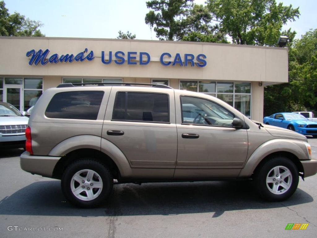 Light Khaki Metallic Dodge Durango