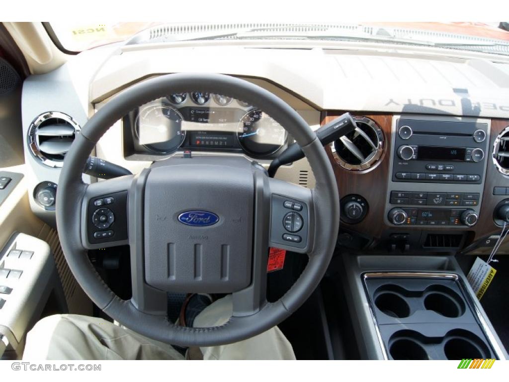 2011 F250 Super Duty Lariat Crew Cab 4x4 - Vermillion Red / Adobe Two Tone Leather photo #32