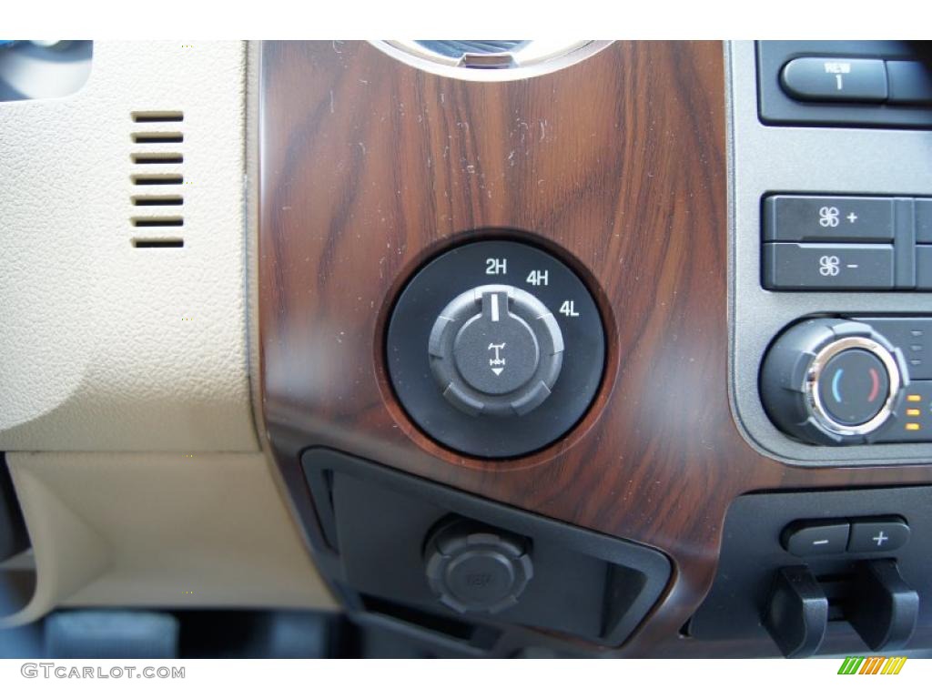 2011 Ford F250 Super Duty Lariat Crew Cab 4x4 Controls Photo #49715791