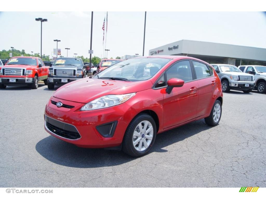 Red Candy Metallic 2011 Ford Fiesta SE Hatchback Exterior Photo #49716031