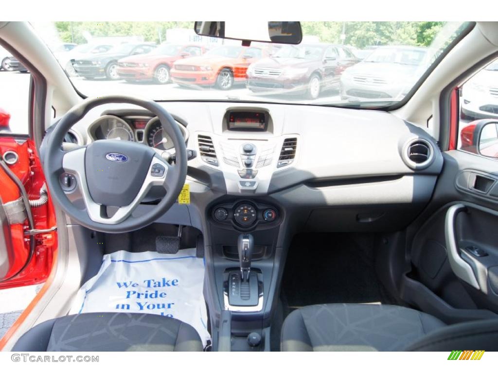 2011 Ford Fiesta SE Hatchback Charcoal Black/Blue Cloth Dashboard Photo #49716217