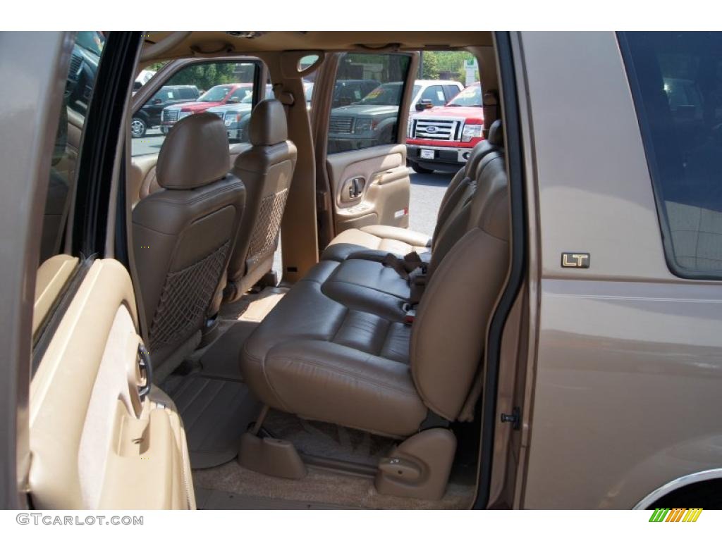 Beige Interior 1995 Chevrolet Suburban K1500 LT 4x4 Photo #49716553