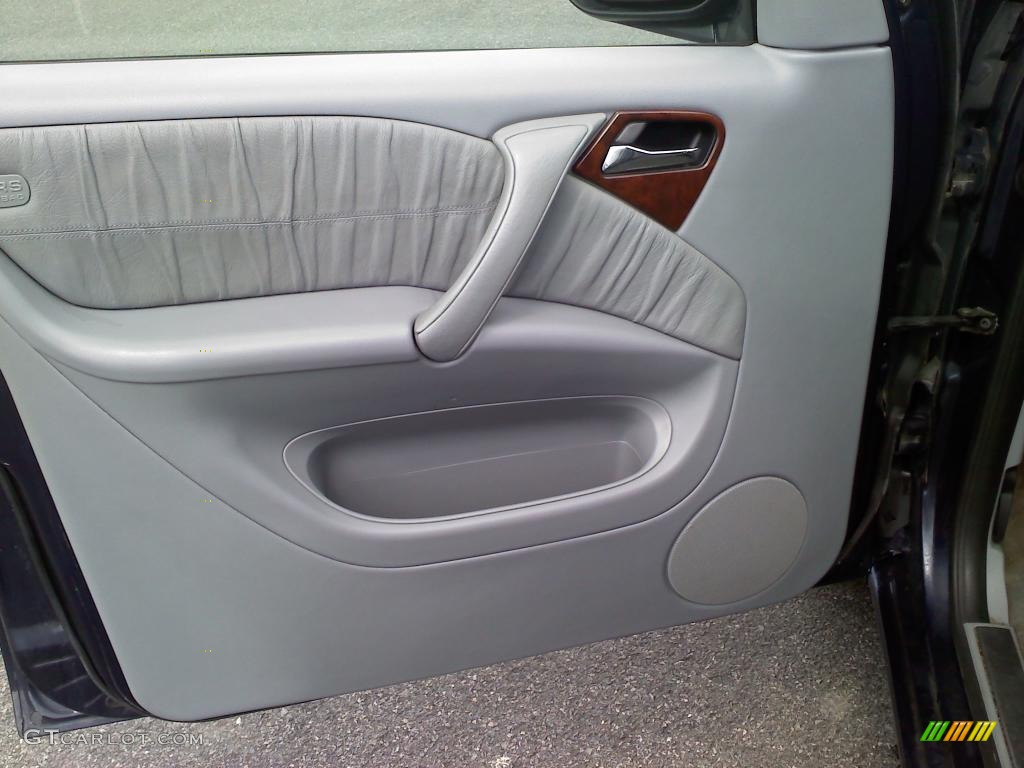 2000 Mercedes-Benz ML 430 4Matic Ash Door Panel Photo #49716745