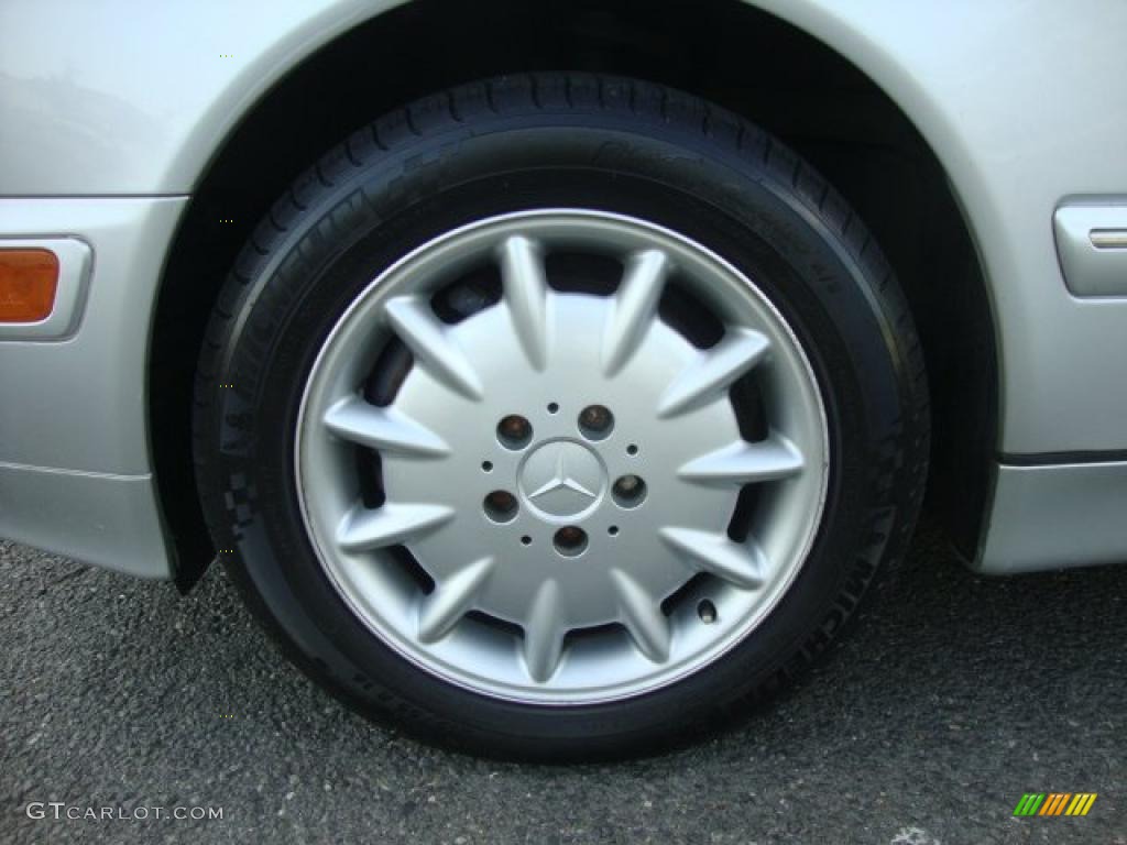 2000 Mercedes-Benz E 320 4Matic Sedan Wheel Photo #49718149