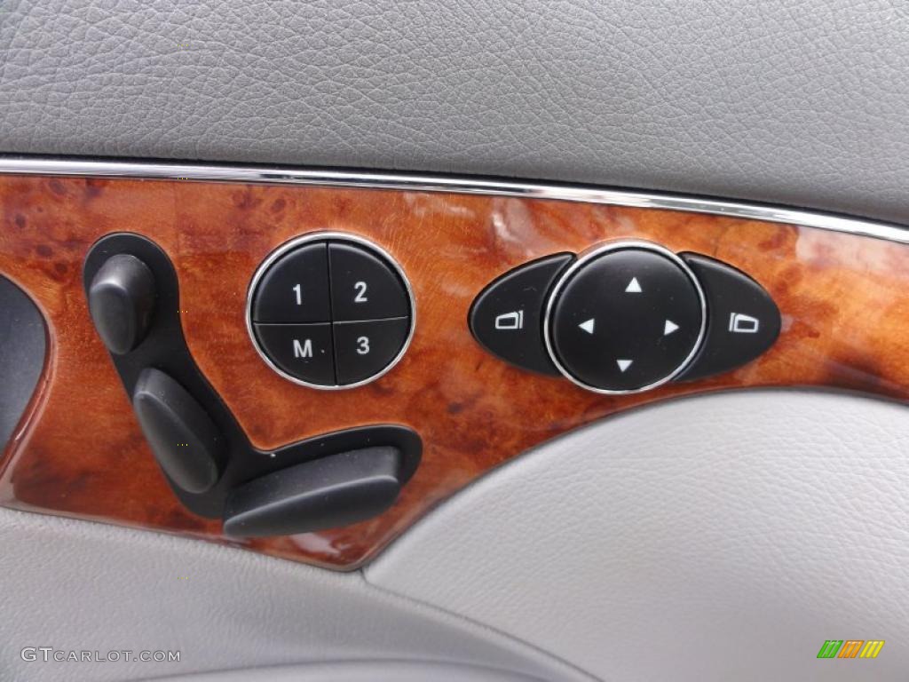 2005 Mercedes-Benz E 320 CDI Sedan Controls Photo #49719589