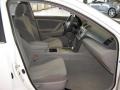 Super White - Camry LE Photo No. 26
