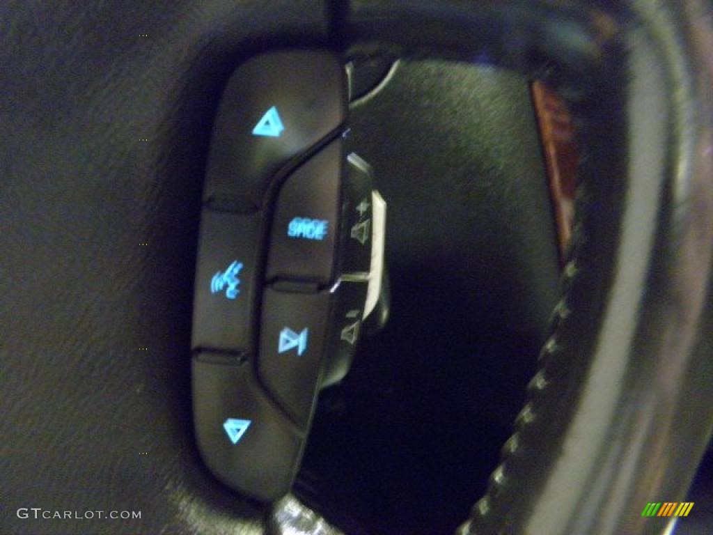 2006 Impala LTZ - Sport Red Metallic / Ebony Black photo #23