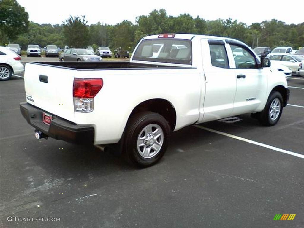 2011 Tundra Double Cab - Super White / Graphite Gray photo #16