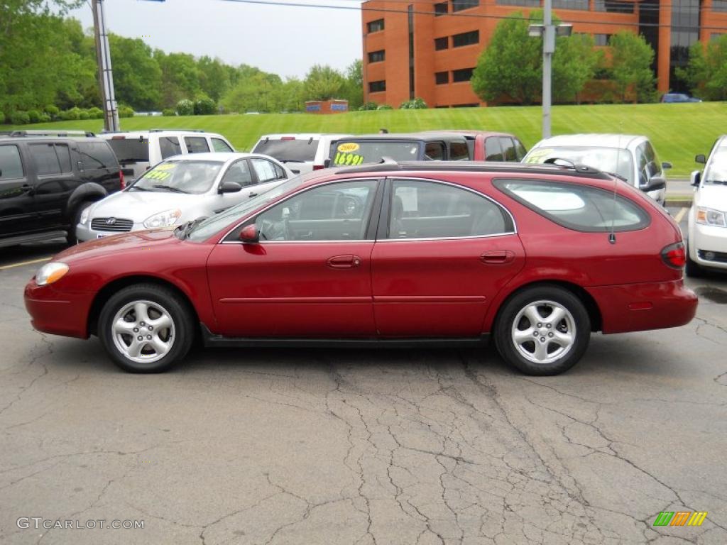 Matador Red Metallic 2002 Ford Taurus SE Wagon Exterior Photo #49723564