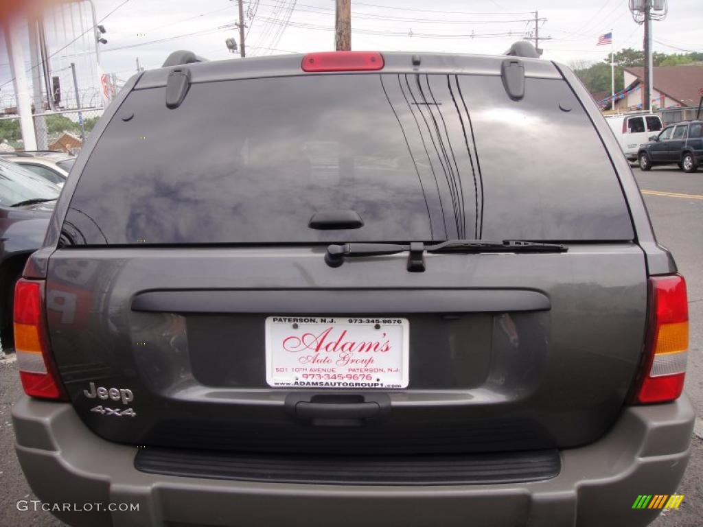 2002 Grand Cherokee Laredo 4x4 - Graphite Metallic / Dark Slate Gray photo #19