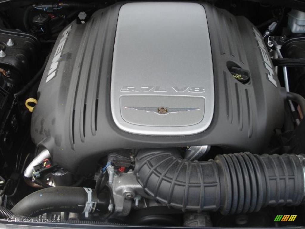 2007 Chrysler 300 C SRT Design 5.7L HEMI VCT MDS V8 Engine Photo #49726438