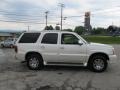 White Diamond - Escalade AWD Photo No. 7