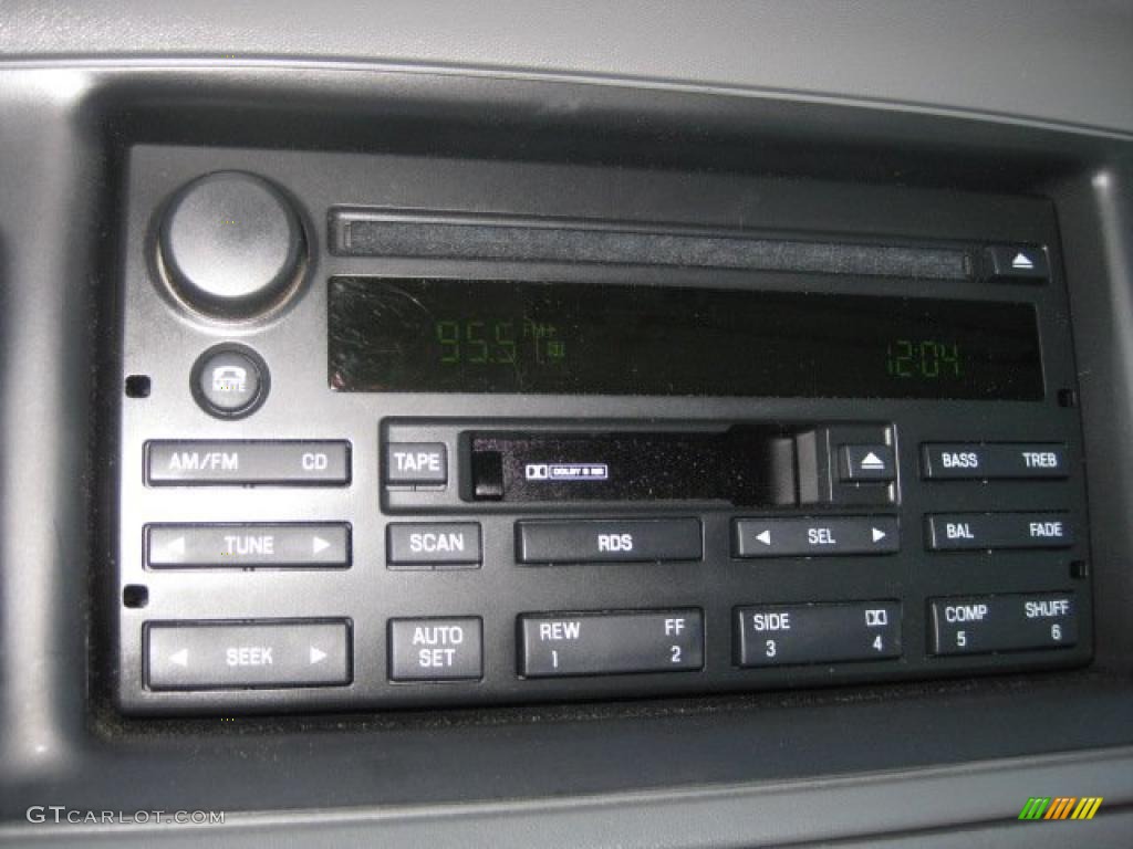 2004 Grand Marquis LS Ultimate Edition - Dark Toreador Red Metallic / Light Flint photo #27