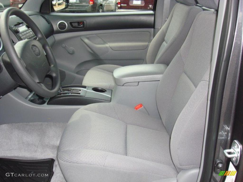 Graphite Gray Interior 2011 Toyota Tacoma Regular Cab 4x4 Photo #49728226