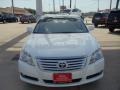 2010 Blizzard White Pearl Toyota Avalon XLS  photo #2