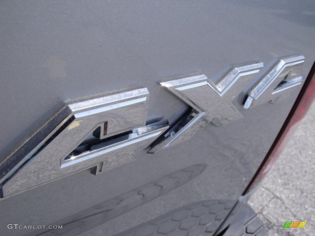 2011 Ram 2500 HD ST Crew Cab 4x4 - Bright Silver Metallic / Dark Slate/Medium Graystone photo #12