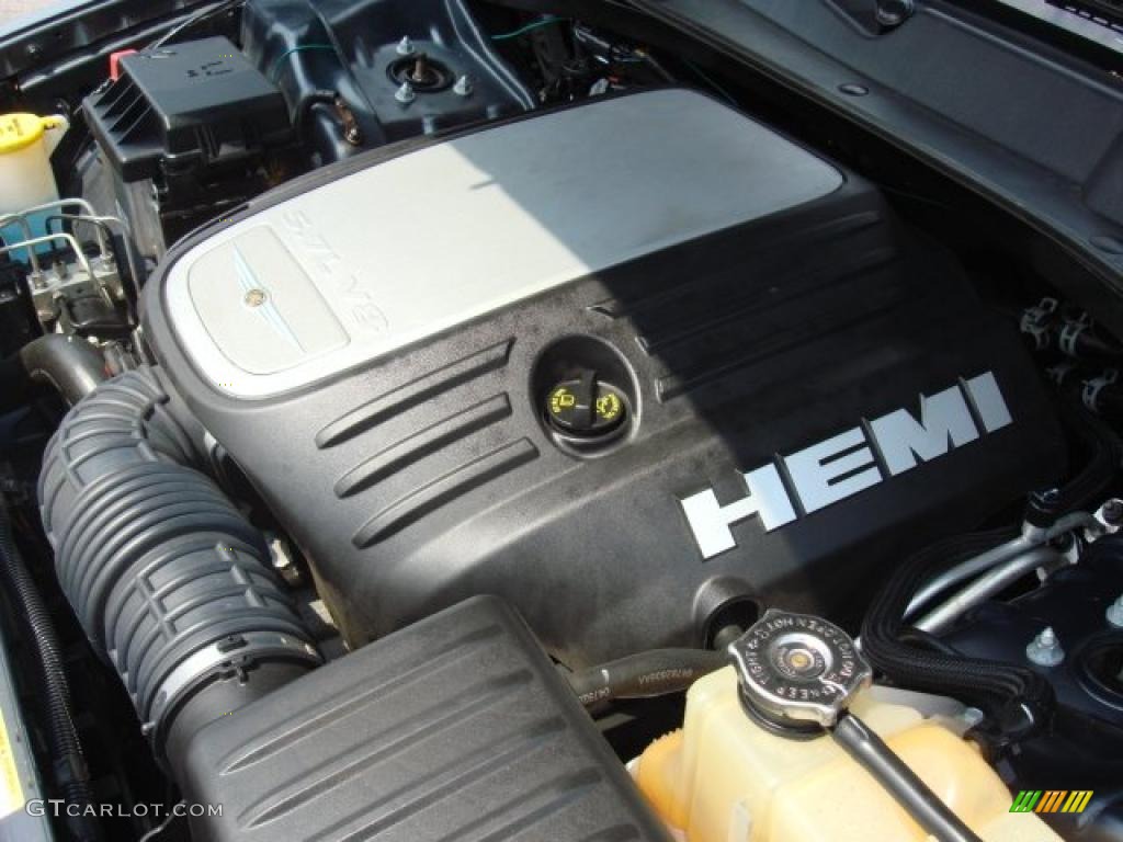 2007 Chrysler 300 C SRT Design 5.7L HEMI VCT MDS V8 Engine Photo #49731664