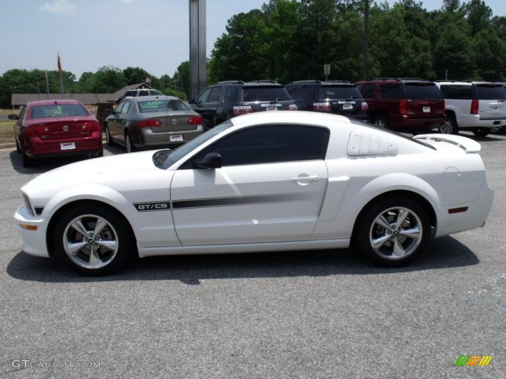 Performance White 2007 Ford Mustang GT/CS California Special Coupe Exterior Photo #49732150