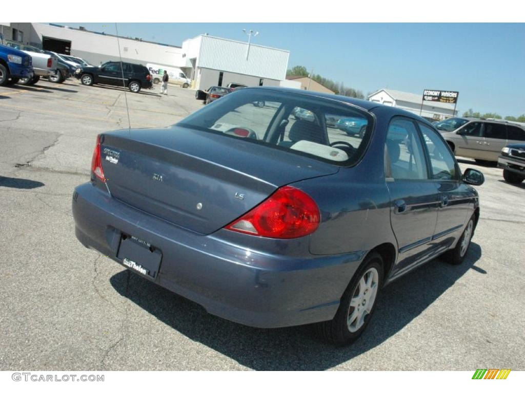 2002 Spectra LS Sedan - Slate Blue / Gray photo #4